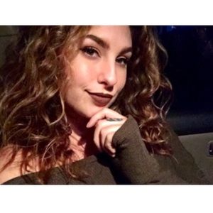 Meet your Posher, Kara